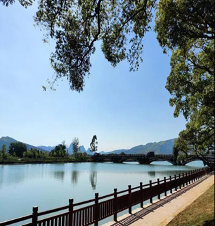 黃陂區(qū)灄水河東風河段綜合治理工程二標